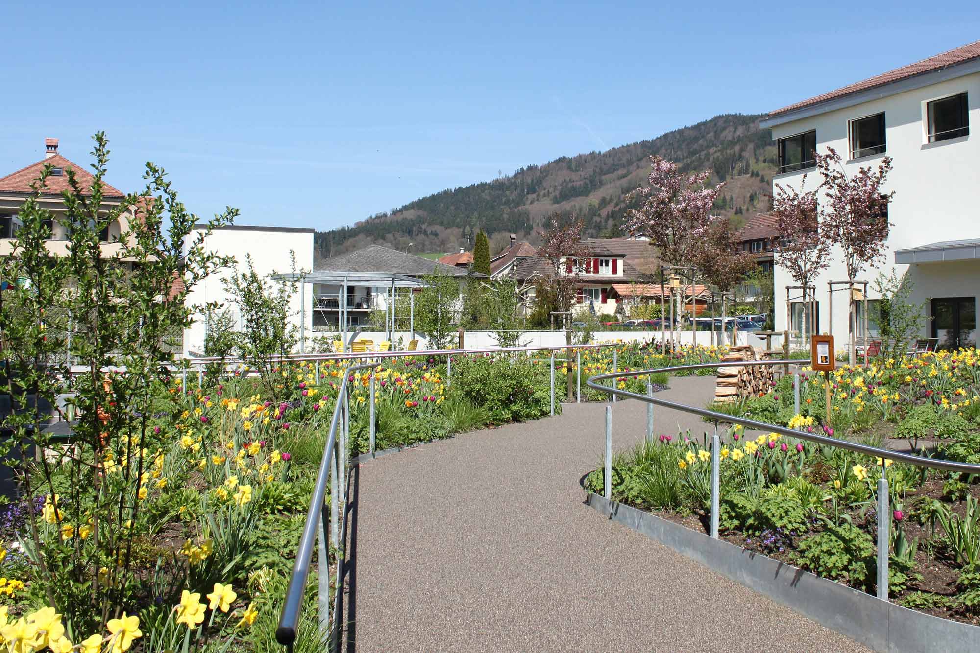 Meyer Gärten Referenzen GARTEN DER ERINNERUNG Ein Stück